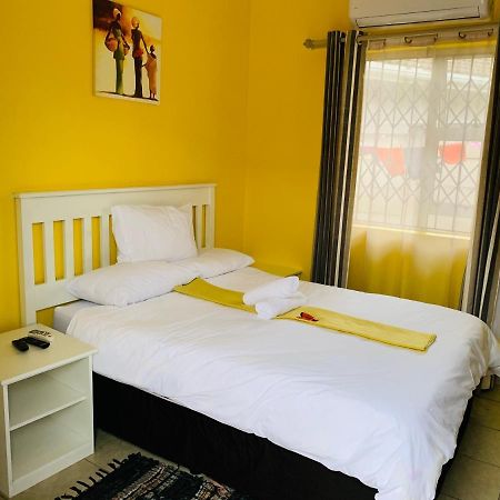ריצ'רדס ביי Sivande B&B מראה חיצוני תמונה