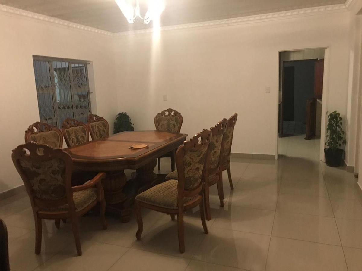 ריצ'רדס ביי Sivande B&B מראה חיצוני תמונה