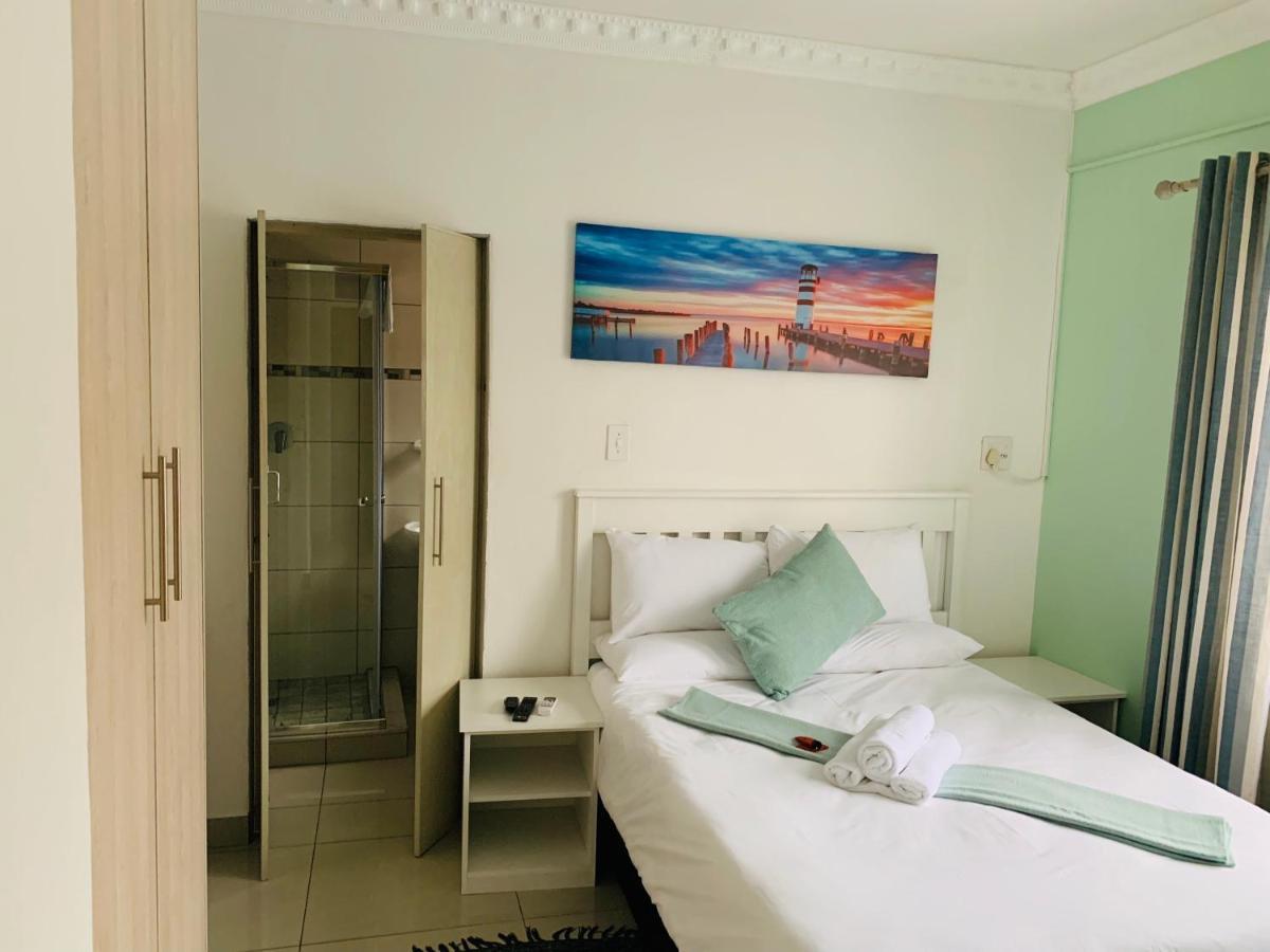 ריצ'רדס ביי Sivande B&B מראה חיצוני תמונה