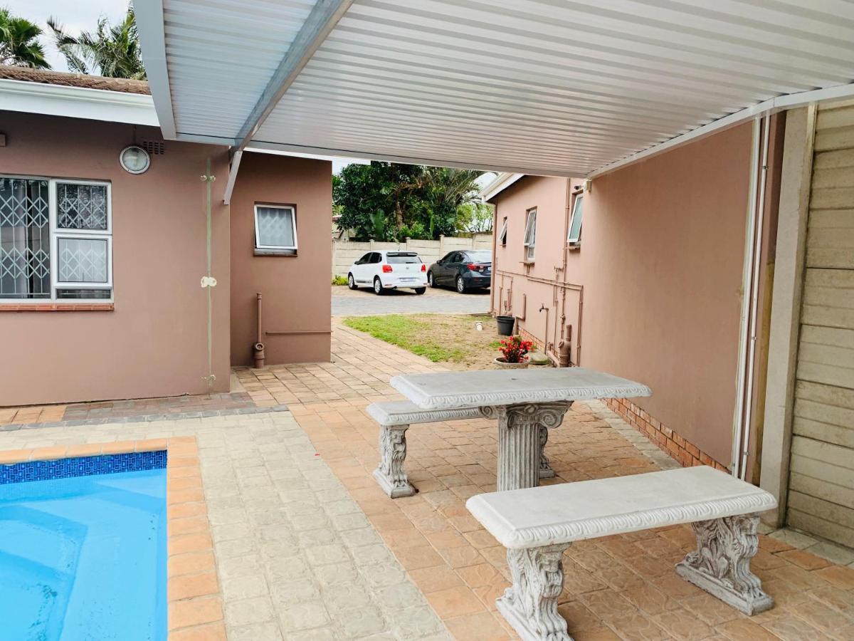 ריצ'רדס ביי Sivande B&B מראה חיצוני תמונה